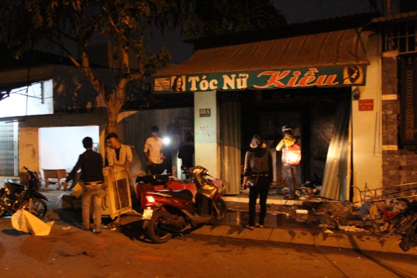 Hiện trường căn nhà phát hỏa