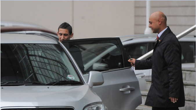 Di Maria vừa được phen hú vía.