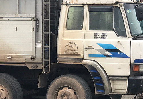 Chiếc xe tải do tài xế Hiếu điều khiển