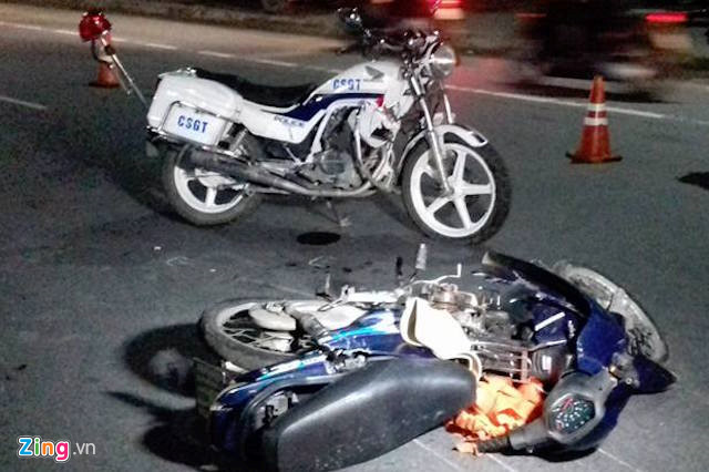 Hiện trường vụ tai nạn trên quốc lộ 60