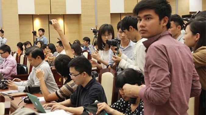 Tất cả câu hỏi của phóng viên tại cuộc họp báo ngày 20/3 sẽ được Sở Xây dựng Hà Nội trả lời bằng văn bản.