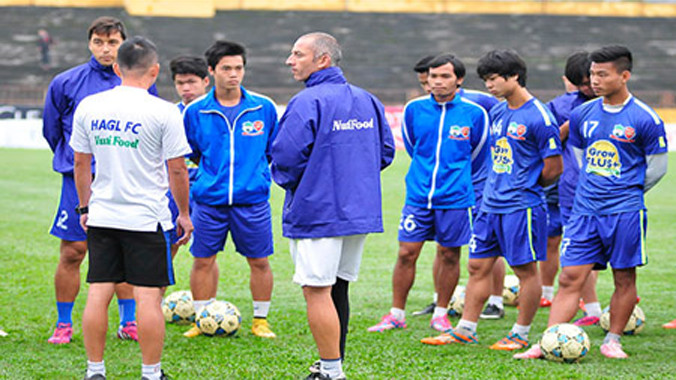 HLV Graechen tin vào sự tỏa sáng của Công Phượng.