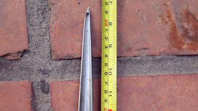 Cây xăm gạo nghi là hung khí gây án hung thủ để lại hiện trường. Ảnh: Xuân Mai