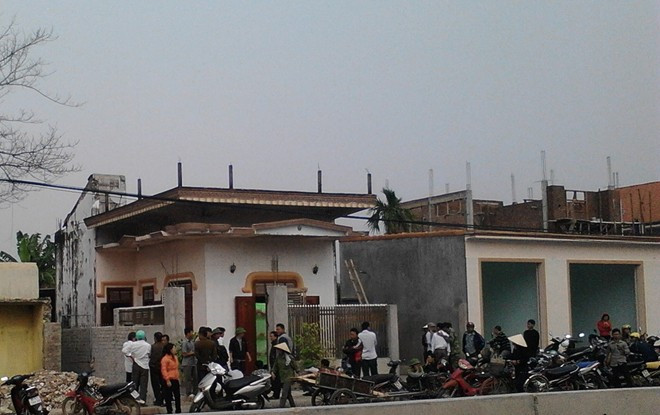 Gia đình đang làm thủ tục để tổ chức mai táng cho cháu bé. Ảnh: Quỳnh An (Zing). 