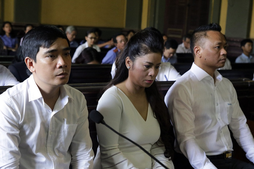 Bà Lê Hoàng Diệp Thảo tại tòa sáng nay. Ảnh: Tân Châu