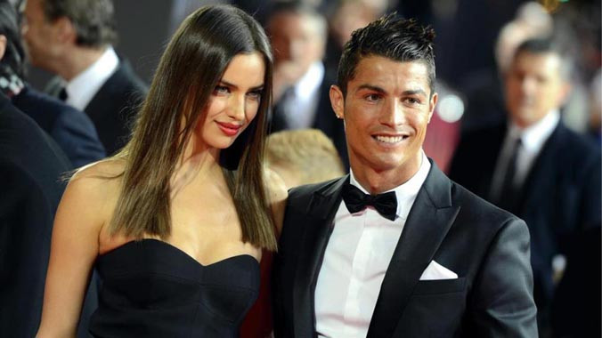C.Ronaldo xác nhận chia tay Irina Shayk.