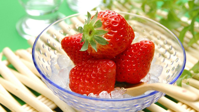 Những loại rau quả dễ khiến bạn nhiễm độc nhất