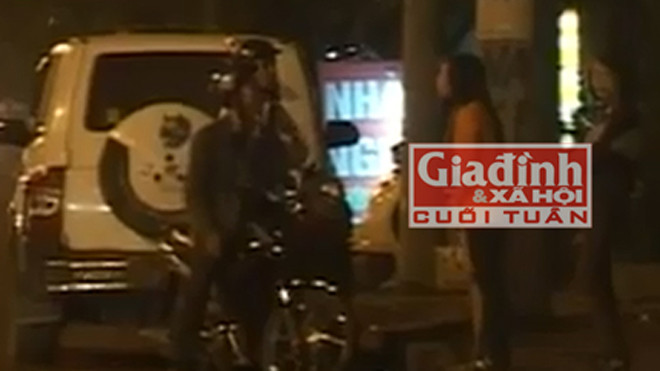 Dịch vụ mại dâm trả góp thu hút khá nhiều khách hàng về đêm. Ảnh: M.T