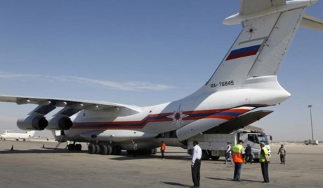 Máy bay vận tải hàng cứu trợ của Nga tại sân bay Syria năm 2012. (Ảnh: Reuters)
