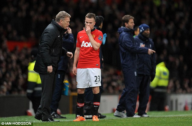 Cleverley đã khiến CĐV Man United thất vọng ở mùa giải vừa qua