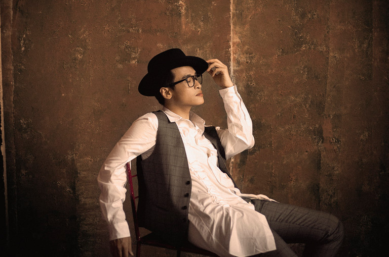 Hà Anh Tuấn bất ngờ tiết lộ yêu 'cô gái hàn vi'