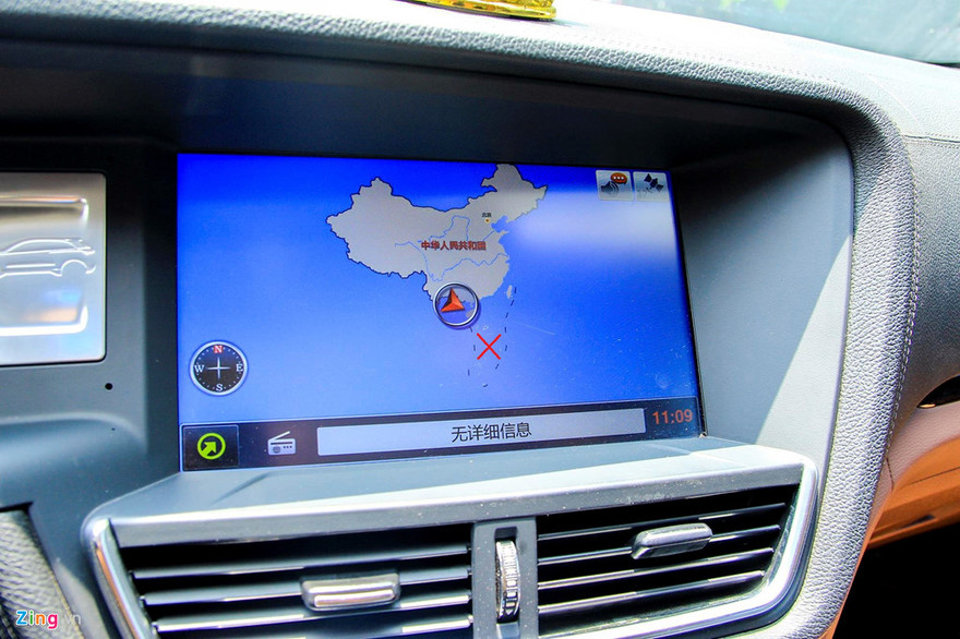 Bản đồ có "đường lưỡi bò" trên mẫu Zotye Z8 trưng bày tại đại lý của công ty Kylin-GX668