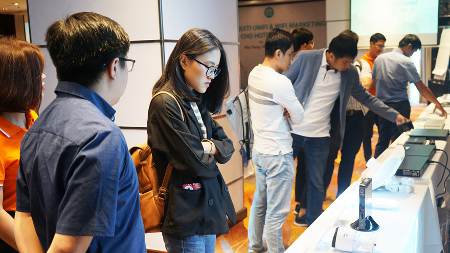 Thiết bị mạng Unifi phù hợp với nhiều phân khúc khách hàng đa dạng