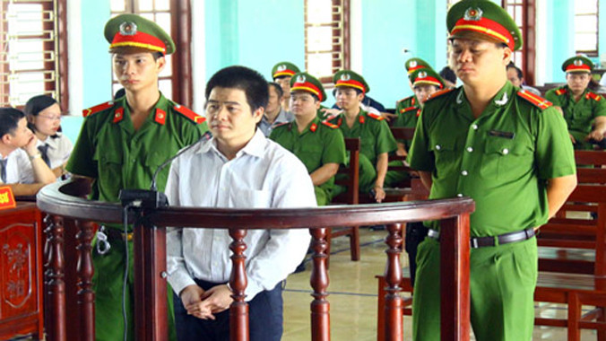 Bị cáo Tàng tại tòa.