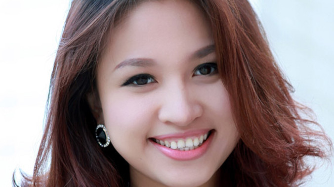 Thanh Vân: Bó tay với “Kính hồng”