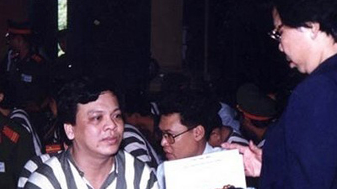 Tăng Minh Phụng ngày chờ thụ án.