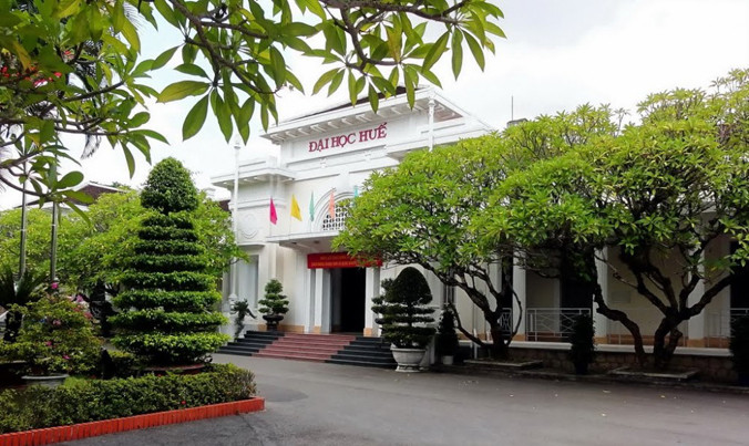 Đại học Huế bắt đầu tuyển bổ sung hơn 4.300 chỉ tiêu cho tất cả các khoa, trường thành viên trong đợt 1 năm nay.