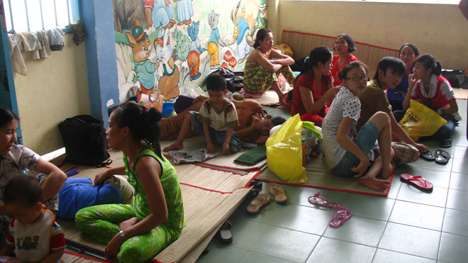 Trẻ mắc sởi đến khám và điều trị tại BV Nhi đồng 2 TPHCM. Ảnh: L.N