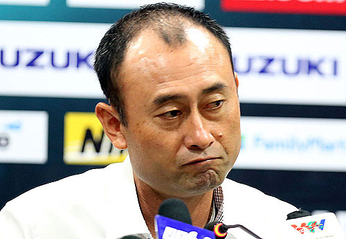 HLV Lee Taehoon thừa nhận Việt Nam xứng đáng giành chiến thắng. Ảnh: Đức Đồng.