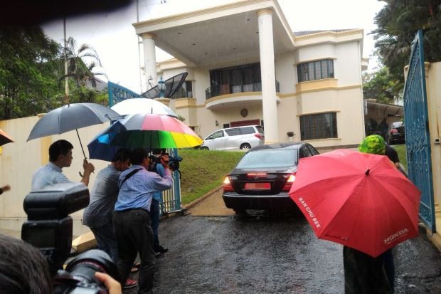 Bên ngoài Đại sứ quán Triều Tiên ở Malaysia. 