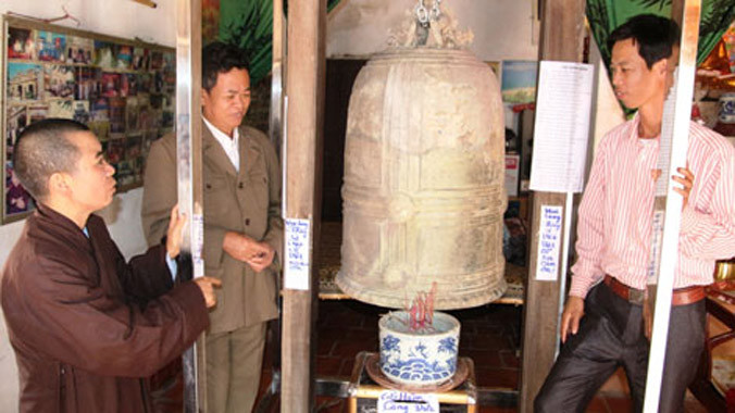 Chiếc chuông được cho là có niên đại hàng nghìn năm.
