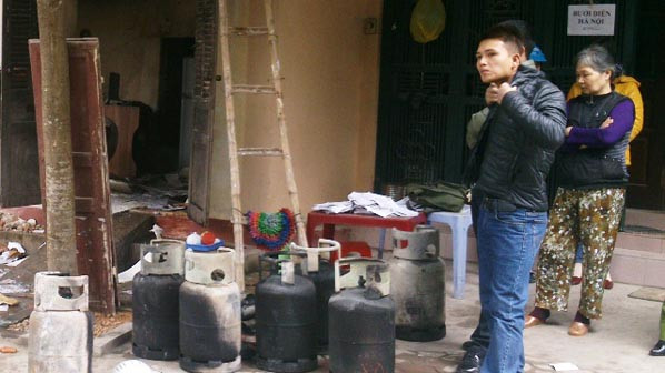 Vụ nổ khiến cả khu dân cư hoảng loạn.