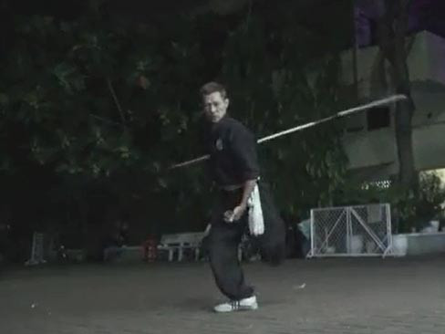 Võ sư một chân ở Sài Gòn