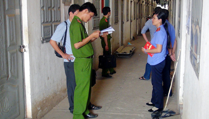 Dãy trọ nơi xảy ra vụ việc. Ảnh: Trọng Khôi/Tuổi Trẻ.