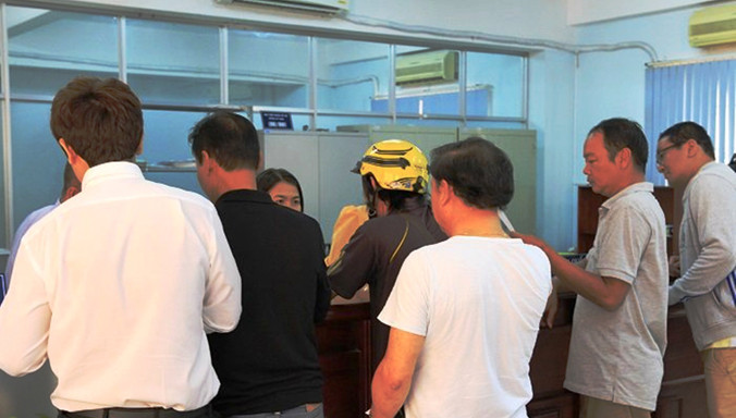 Trên 300 trường hợp đăng ký cấp đổi bằng lái quốc tế