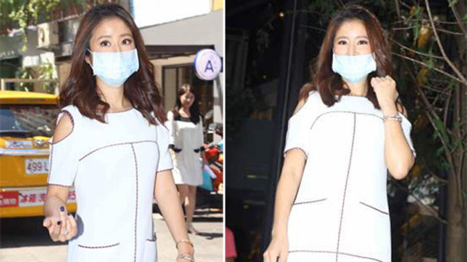 Lâm Tâm Như không bỏ khẩu trang khi trả lời phỏng vấn.