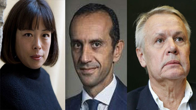 Từ trái sang phải, nhà báo Catherine Graciet, luật sư Hicham Naciri và nhà báo Éric Laurent. Ảnh: telquel.ma.