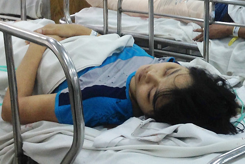 Chị Tiên bị thương rất nặng. Ảnh: Chí Hiếu.