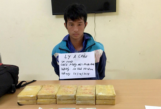 Ly A Châu và tang vật vụ án