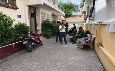 Chủ tịch Hà Nội yêu cầu làm rõ vụ cháu bé 2 tuổi tử vong tại điểm trông giữ trẻ tư nhân tại huyện Chương Mỹ