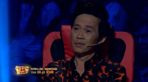 Hoài Linh nghẹn ngào khi xem tiết mục của Dương Lâm.