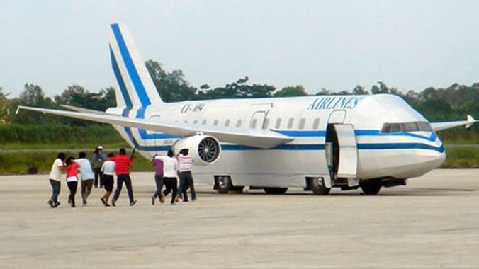 Diễn tập chống khủng bố bắt cóc con tin trong một chuyến bay. Ảnh: S.T.