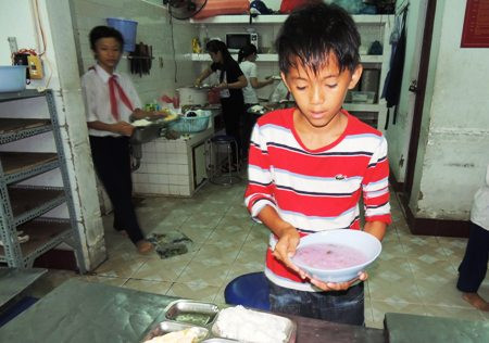 Câu chuyện giáo dục tại lớp học “con nhà nghèo”