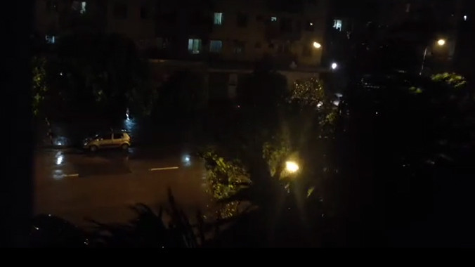 Ảnh hưởng bão số 3, Hà Nội gió giật mạnh