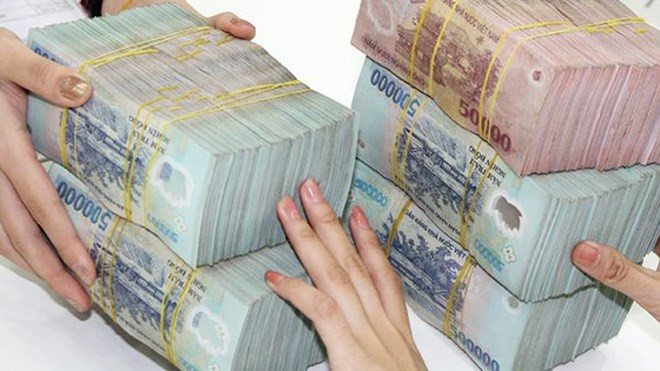 Ngân hàng tranh thủ hấp dẫn khách hàng bằng các chiêu khuyến mại 