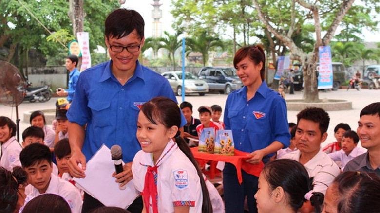 Học sinh huyện Thủy Nguyên (Hải Phòng) hưởng ứng cuộc vận động. Ảnh: Mạnh Hùng