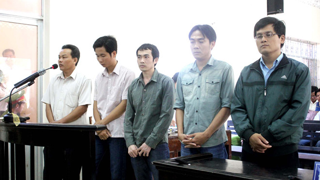 Các bị cáo tại phiên tòa sơ thẩm