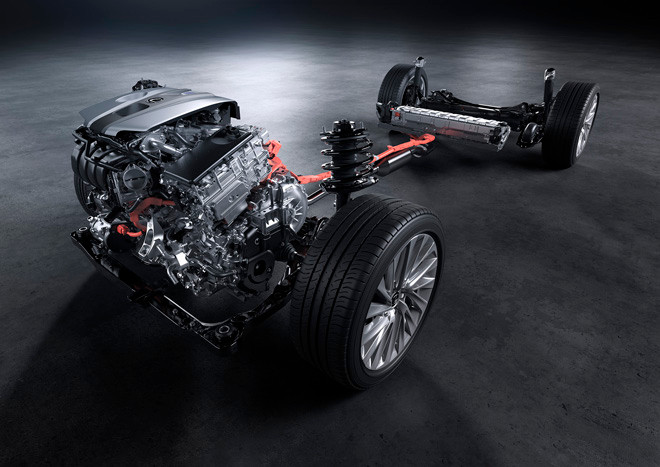 Hybrid của Lexus là công nghệ đột phá, mang lại cảm giác mạnh mẽ đầy phấn khích, giúp chiếc xe linh hoạt, nhạy bén và tăng tốc ấn tượng