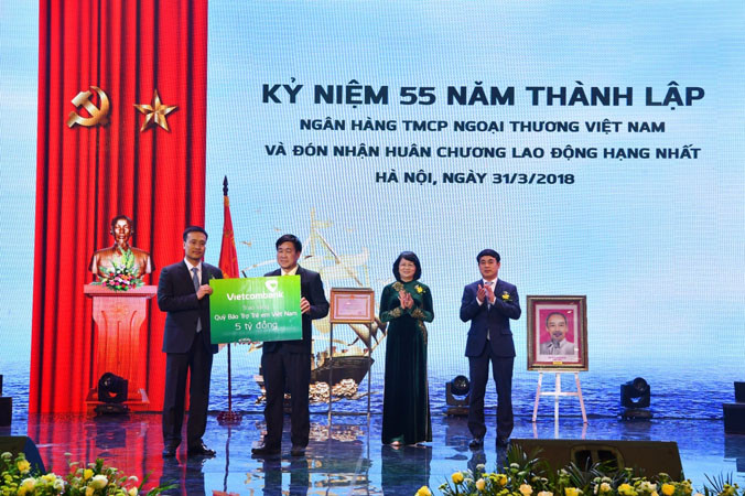 Vietcombank phải trở thành ngân hàng sức mạnh có tầm khu vực