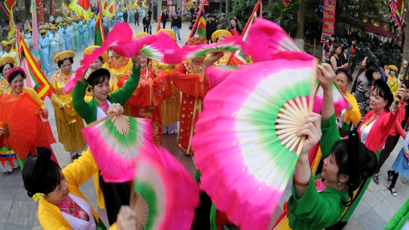 Dự thi ảnh: Đón xuân