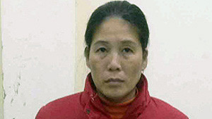 Điện thoại Vertu 'bay' theo người giúp việc