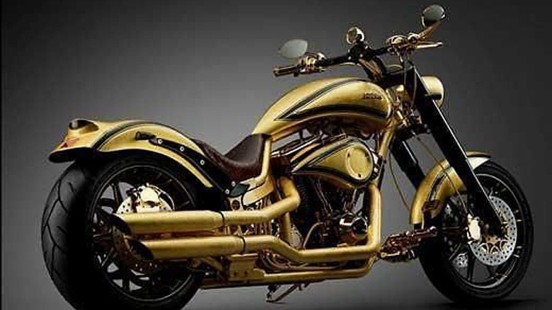 Trình làng mô tô mạ vàng, đính kim cương đắt nhất thế giới