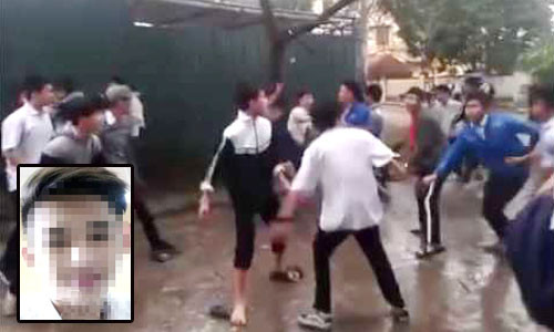 T.T.A đang bị Công an huyện Sóc Sơn tạm giữ hình sự về hành vi cố ý gây thương tích (ảnh nhỏ)