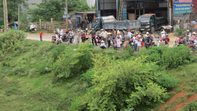 Hiện trường nơi cô gái nhảy cầu.