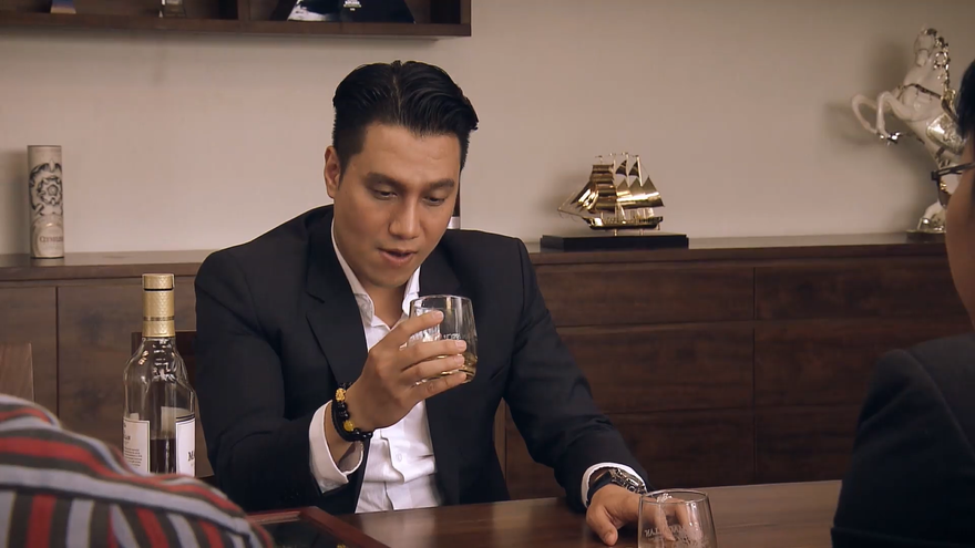 Vũ ngã giá để chạy dự án thay doanh nghiệp