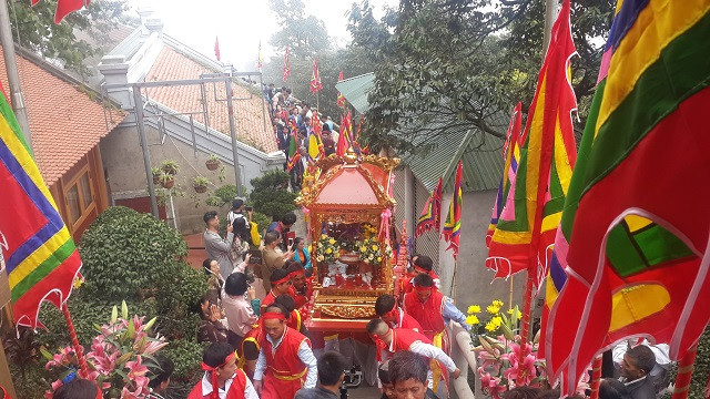 Lần đầu tổ chức rước kiệu liên vùng tại lễ hội Tản Viên Sơn Thánh 2020